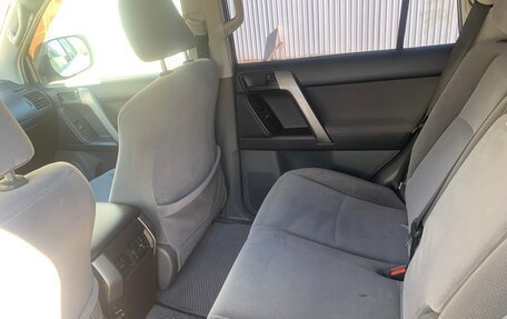 Toyota Land Cruiser Prado 150 рестайлинг 2, 2010 год, 2 390 000 рублей, 7 фотография