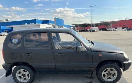 Chevrolet Niva I рестайлинг, 2006 год, 210 000 рублей, 2 фотография