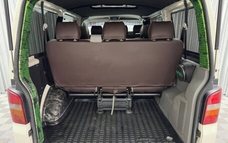 Volkswagen Transporter T5 рестайлинг, 2005 год, 1 100 000 рублей, 2 фотография