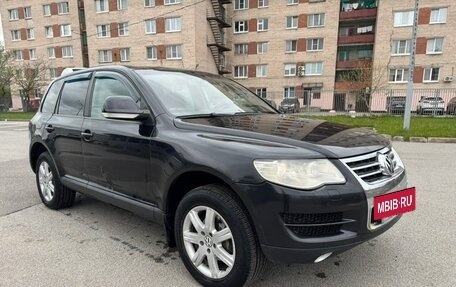 Volkswagen Touareg III, 2007 год, 530 000 рублей, 3 фотография
