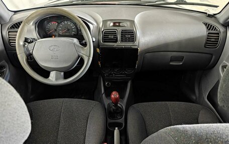 Hyundai Accent II, 2006 год, 250 000 рублей, 9 фотография
