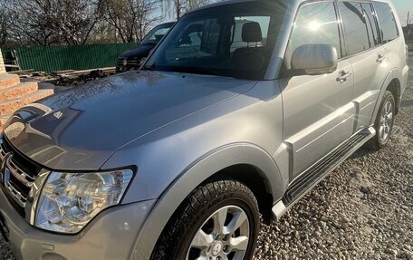 Mitsubishi Pajero IV, 2012 год, 2 250 000 рублей, 6 фотография