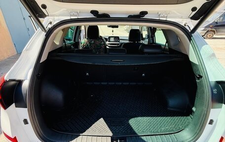 Hyundai Tucson III, 2019 год, 3 000 000 рублей, 12 фотография