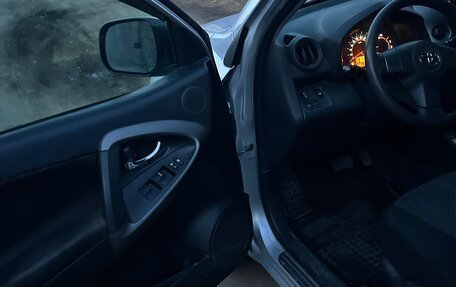 Toyota RAV4, 2009 год, 1 540 000 рублей, 7 фотография