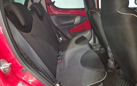 Peugeot 107 I рестайлинг, 2011 год, 578 000 рублей, 13 фотография
