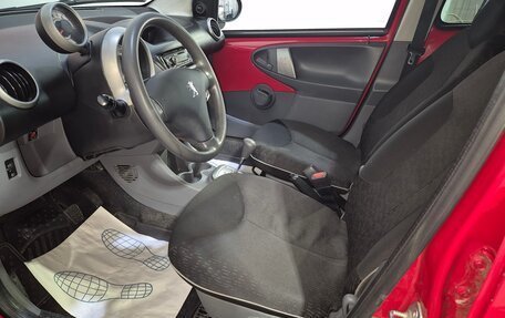 Peugeot 107 I рестайлинг, 2011 год, 578 000 рублей, 11 фотография