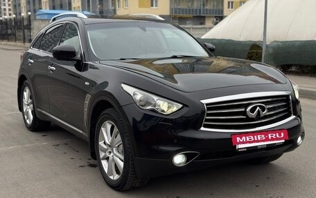 Infiniti QX70, 2013 год, 2 350 000 рублей, 4 фотография