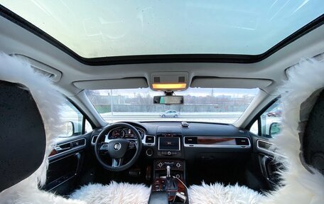 Volkswagen Touareg III, 2011 год, 2 000 000 рублей, 5 фотография