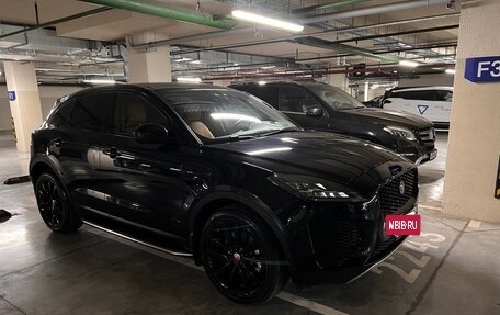 Jaguar E-Pace, 2019 год, 4 000 000 рублей, 10 фотография