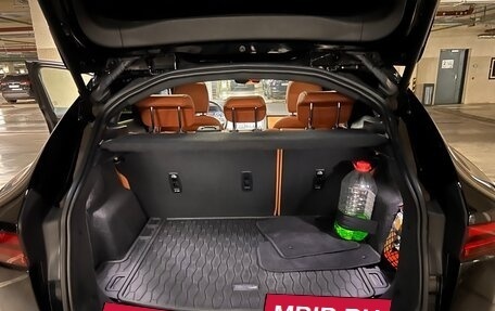 Jaguar E-Pace, 2019 год, 4 000 000 рублей, 14 фотография