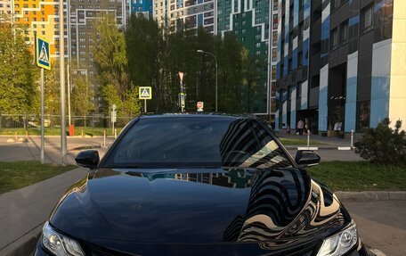 Toyota Camry, 2020 год, 4 500 000 рублей, 6 фотография