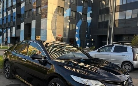 Toyota Camry, 2020 год, 4 500 000 рублей, 7 фотография