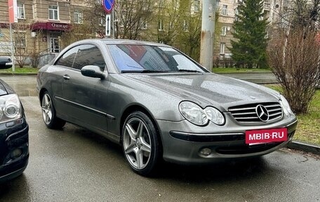Mercedes-Benz CLK-Класс, 2003 год, 900 000 рублей, 2 фотография