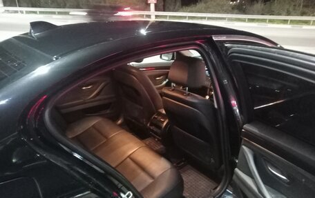 BMW 5 серия, 2014 год, 1 700 000 рублей, 7 фотография
