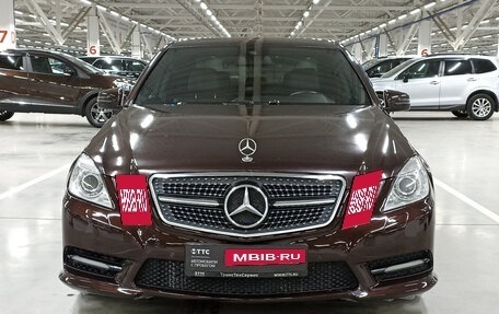 Mercedes-Benz E-Класс, 2011 год, 1 359 950 рублей, 2 фотография