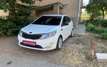 KIA Rio III рестайлинг, 2014 год, 800 000 рублей, 1 фотография