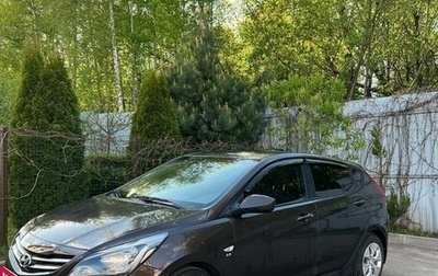 Hyundai Solaris II рестайлинг, 2016 год, 1 140 000 рублей, 1 фотография