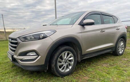 Hyundai Tucson III, 2017 год, 1 750 000 рублей, 3 фотография