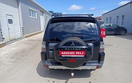 Mitsubishi Pajero IV, 2008 год, 1 350 000 рублей, 5 фотография