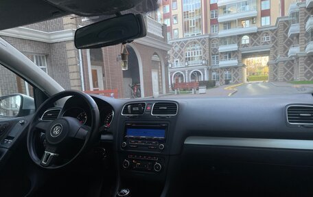 Volkswagen Golf VI, 2010 год, 650 000 рублей, 10 фотография
