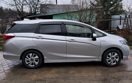 Honda Shuttle II, 2015 год, 1 250 000 рублей, 2 фотография