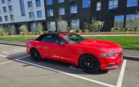 Ford Mustang VI рестайлинг, 2015 год, 2 700 000 рублей, 4 фотография