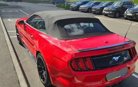 Ford Mustang VI рестайлинг, 2015 год, 2 700 000 рублей, 8 фотография