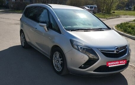 Opel Zafira C рестайлинг, 2012 год, 1 250 000 рублей, 2 фотография