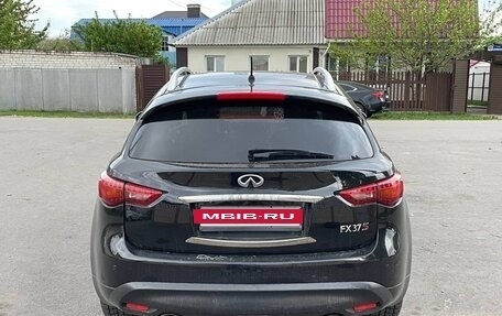 Infiniti FX II, 2012 год, 1 950 000 рублей, 6 фотография