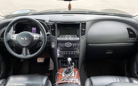 Infiniti FX II, 2012 год, 1 950 000 рублей, 15 фотография