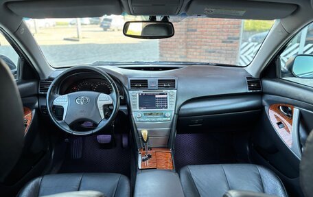 Toyota Camry, 2008 год, 900 000 рублей, 9 фотография