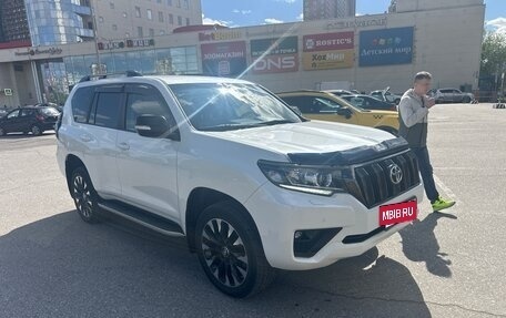 Toyota Land Cruiser Prado 150 рестайлинг 2, 2020 год, 6 100 000 рублей, 15 фотография
