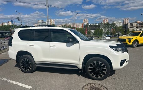Toyota Land Cruiser Prado 150 рестайлинг 2, 2020 год, 6 100 000 рублей, 16 фотография