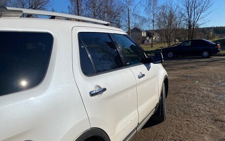 Ford Explorer VI, 2012 год, 1 400 000 рублей, 4 фотография