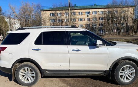Ford Explorer VI, 2012 год, 1 400 000 рублей, 5 фотография