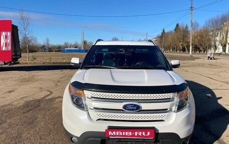 Ford Explorer VI, 2012 год, 1 400 000 рублей, 7 фотография