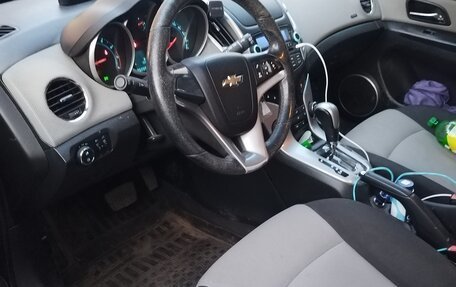 Chevrolet Cruze II, 2014 год, 535 000 рублей, 5 фотография