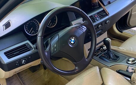 BMW 5 серия, 2004 год, 850 000 рублей, 14 фотография