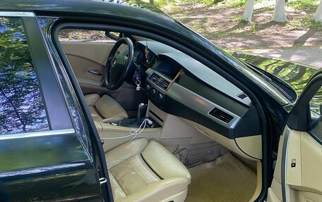 BMW 5 серия, 2004 год, 850 000 рублей, 17 фотография
