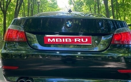 BMW 5 серия, 2004 год, 850 000 рублей, 13 фотография