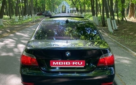BMW 5 серия, 2004 год, 850 000 рублей, 11 фотография