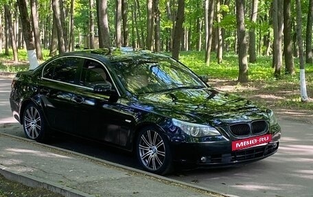 BMW 5 серия, 2004 год, 850 000 рублей, 7 фотография