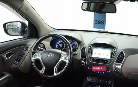 Hyundai ix35 I рестайлинг, 2011 год, 1 200 000 рублей, 14 фотография