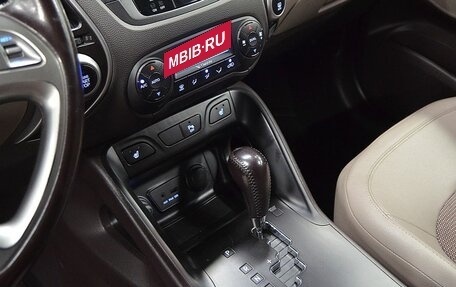 Hyundai ix35 I рестайлинг, 2011 год, 1 200 000 рублей, 23 фотография