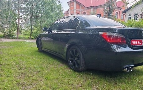 BMW 5 серия, 2007 год, 2 150 000 рублей, 2 фотография