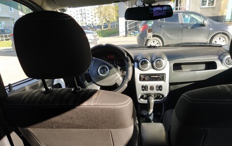 Renault Logan I, 2013 год, 640 000 рублей, 7 фотография