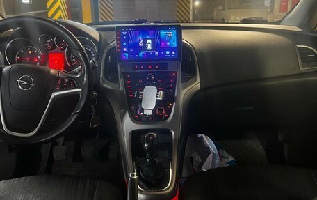 Opel Astra J, 2010 год, 670 000 рублей, 9 фотография