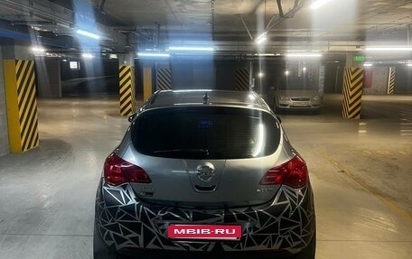 Opel Astra J, 2010 год, 670 000 рублей, 4 фотография
