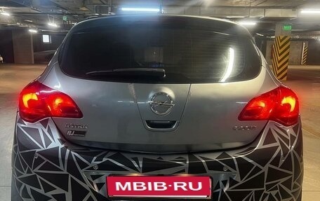 Opel Astra J, 2010 год, 670 000 рублей, 17 фотография
