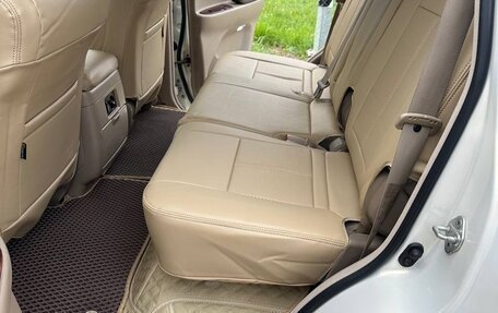 Toyota Land Cruiser 100 рестайлинг 2, 1998 год, 1 850 000 рублей, 9 фотография